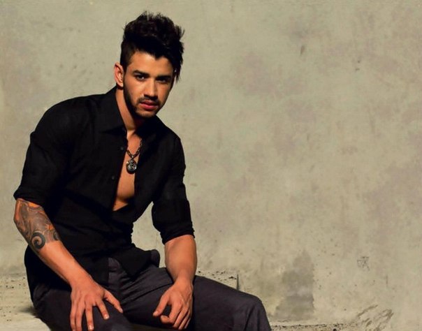 Gusttavo Lima ( ) /  - 21